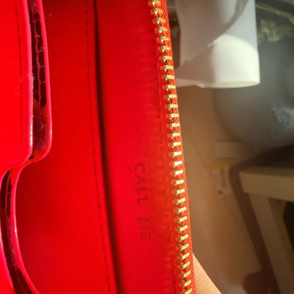 Stella & Dot Vibrant Red Wallet